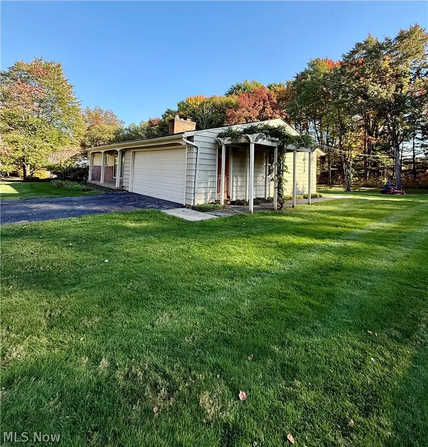 6640 Somerset Drive, Brecksville, OH 44141 - #2