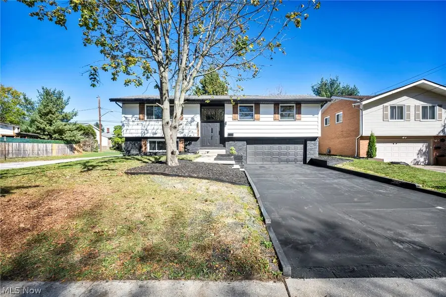 6323 Turney Road, Garfield Heights, OH 44125 - #3