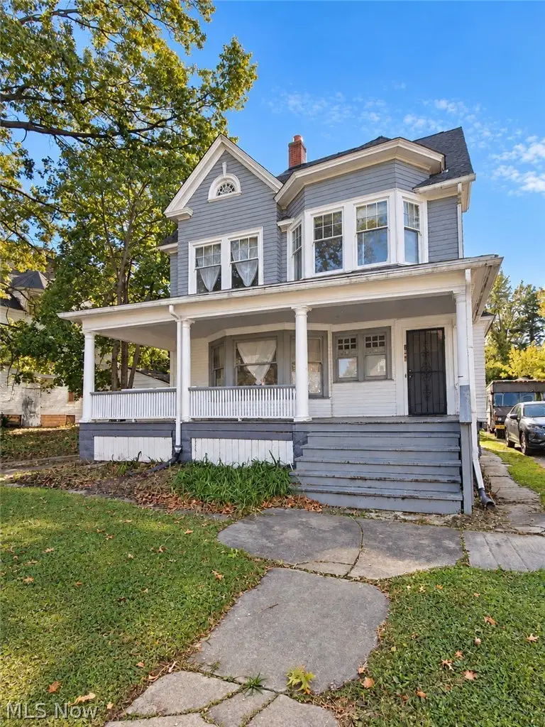 1886 Chapman Avenue, East Cleveland, OH 44112 - #2