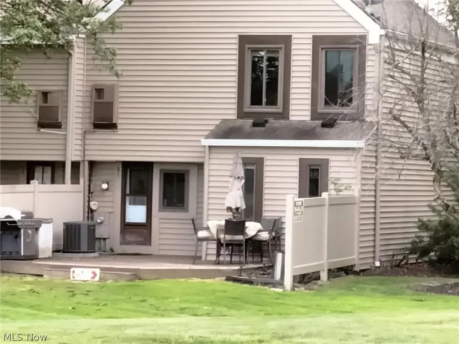 17501 Fairlawn Drive, Chagrin Falls, OH 44023 - #2