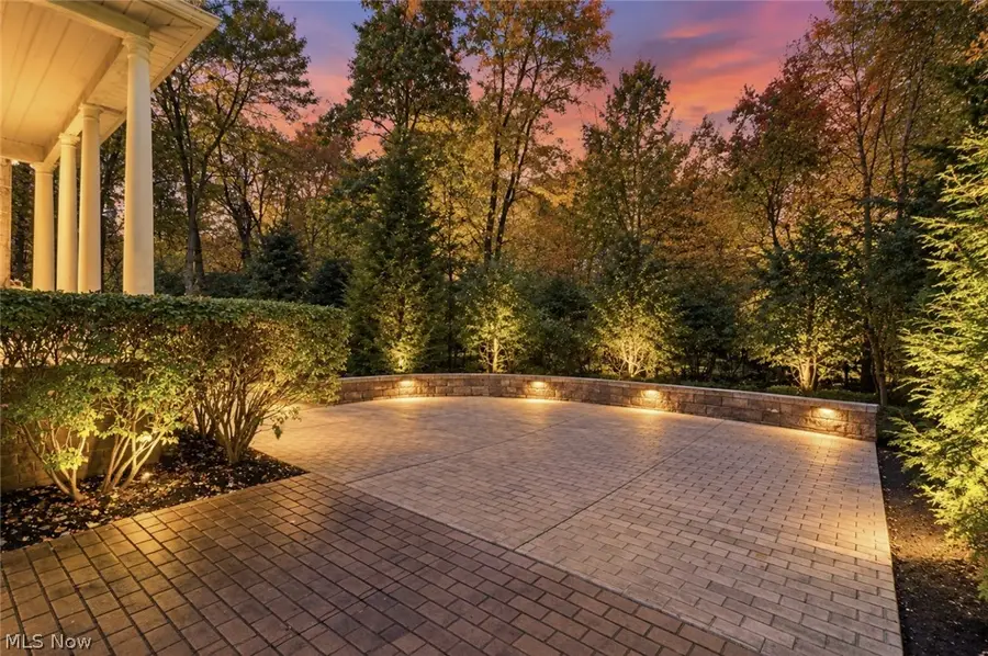 718 White Tail Ridge Drive, Fairlawn, OH 44333 - #2
