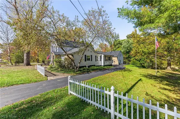 35755 Miles Road, Moreland Hills, OH 44022