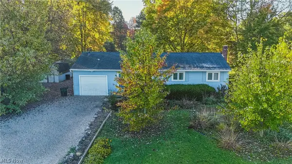 3317 Fox Lake Road, Wooster, OH 44691