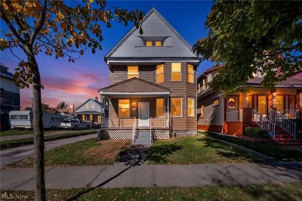 3822 Carlyle Avenue, Cleveland, OH 44109