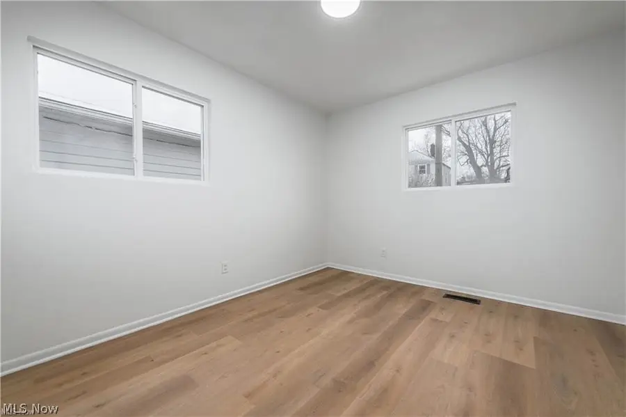 3890 E 143rd Street, Cleveland, OH 44128 - #3
