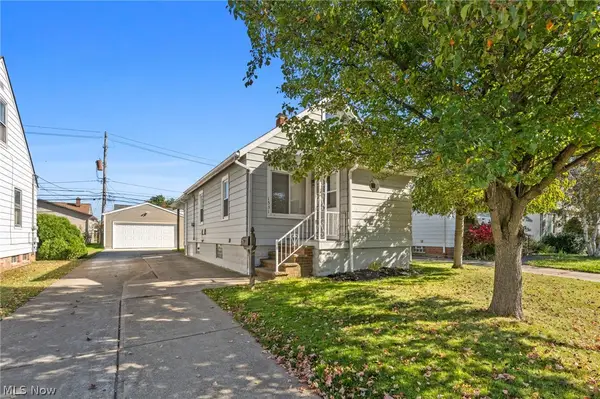 1531 Woodhurst Avenue, Mayfield Heights, OH 44124