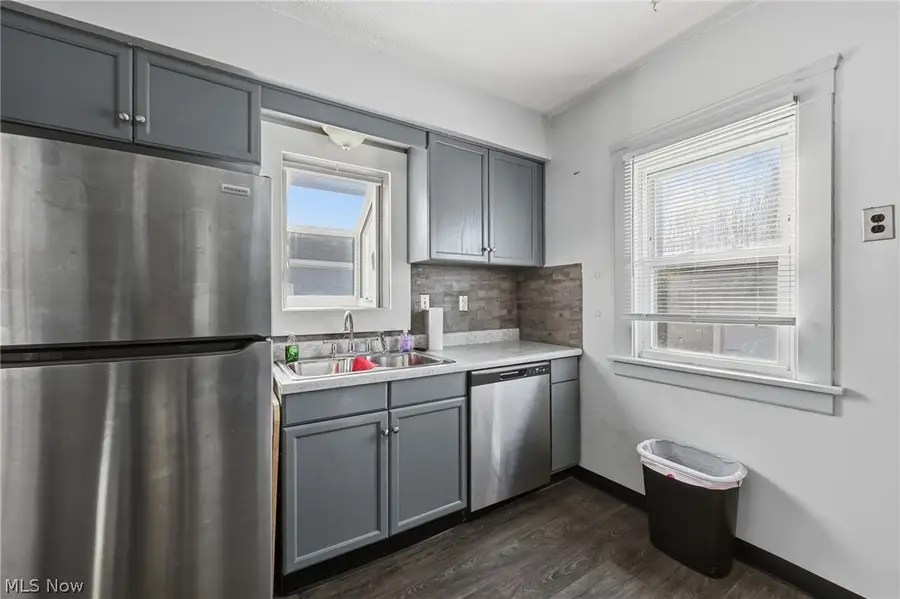 4420 W 49th Street, Brooklyn, OH 44144 - #3