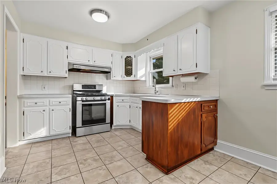 2835 Noel Drive, Youngstown, OH 44509 - #3