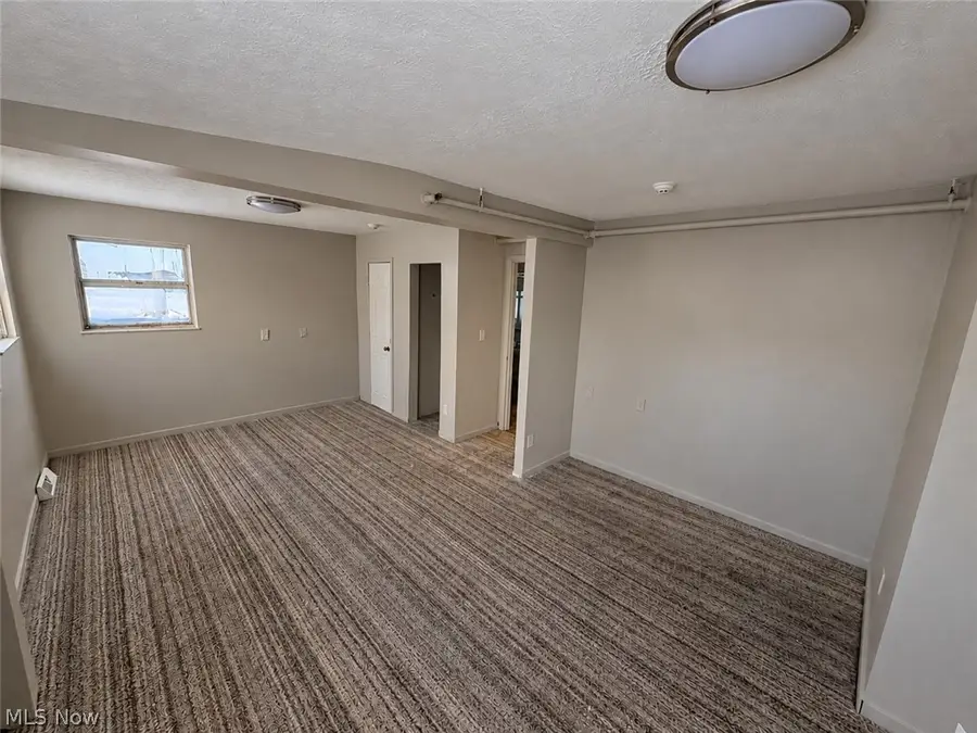 839 E Indianola Avenue, Youngstown, OH 44502 - #2