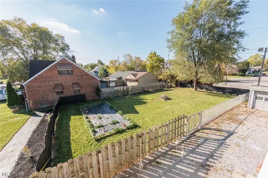 3662 W 116th Street, Cleveland, OH 44111 - #3