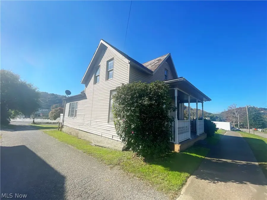 356 W Jefferson Avenue, McConnelsville, OH 43756 - #2