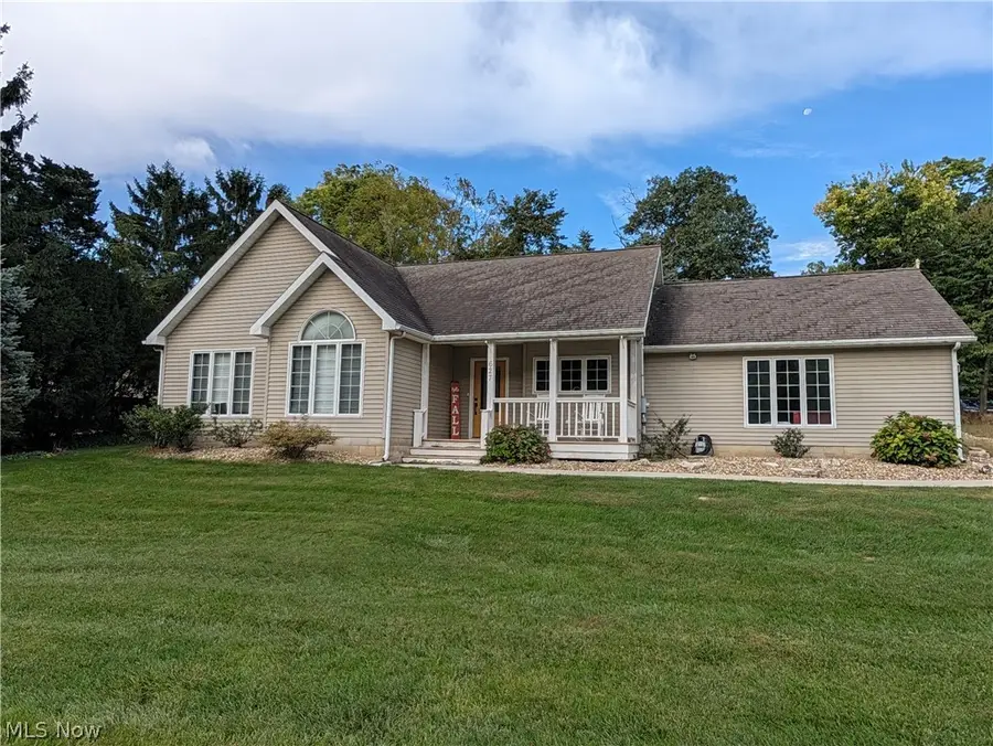 627 NW Catawba Road, Port Clinton, OH 43452 - #2