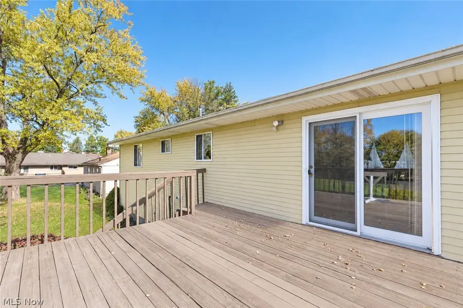 588 Sandra Drive, Brunswick, OH 44212 - #2