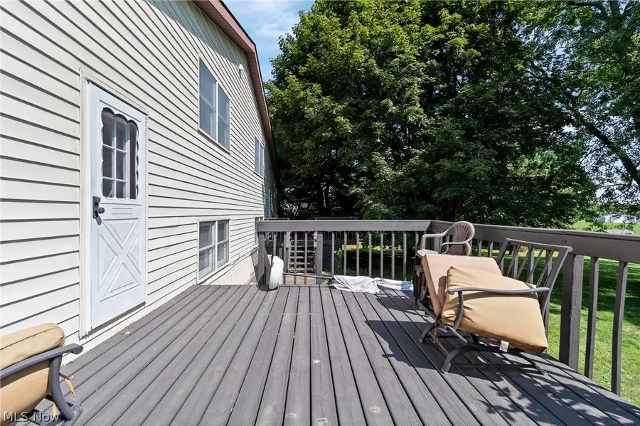 1532 Ellesmere Nw Avenue, North Canton, OH 44720 - #2