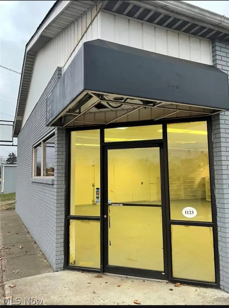 1123 Pine Street, Zanesville, OH 43701 - #2