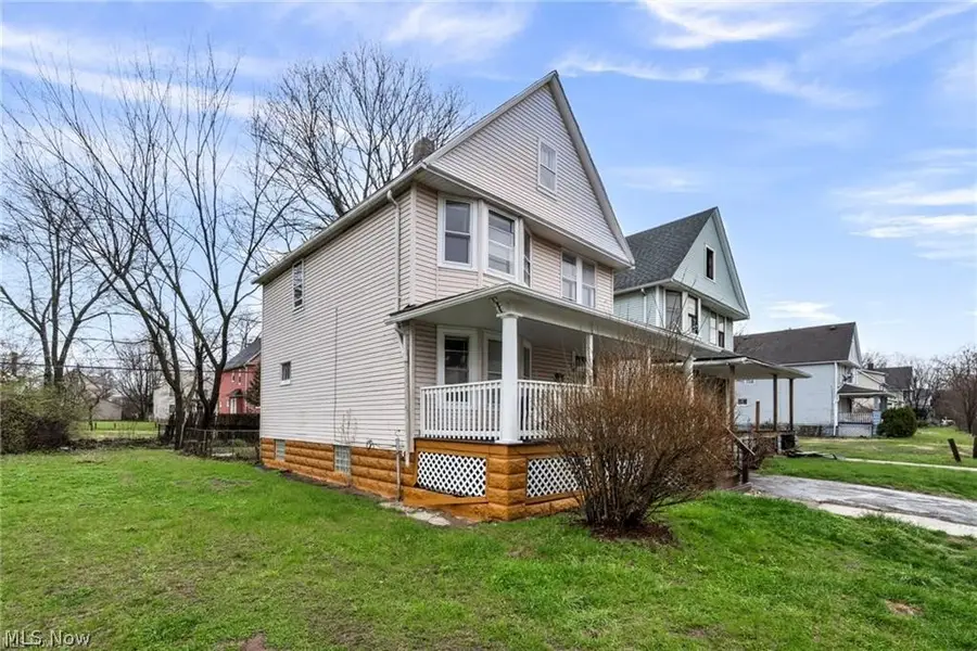 1639 Delmont Avenue, Cleveland, OH 44112 - #2