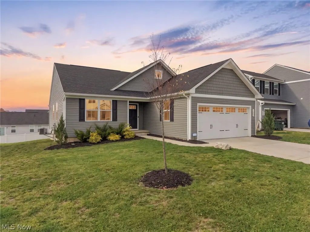 1837 Heron Creek Nw Street, Massillon, OH 44647 - #1