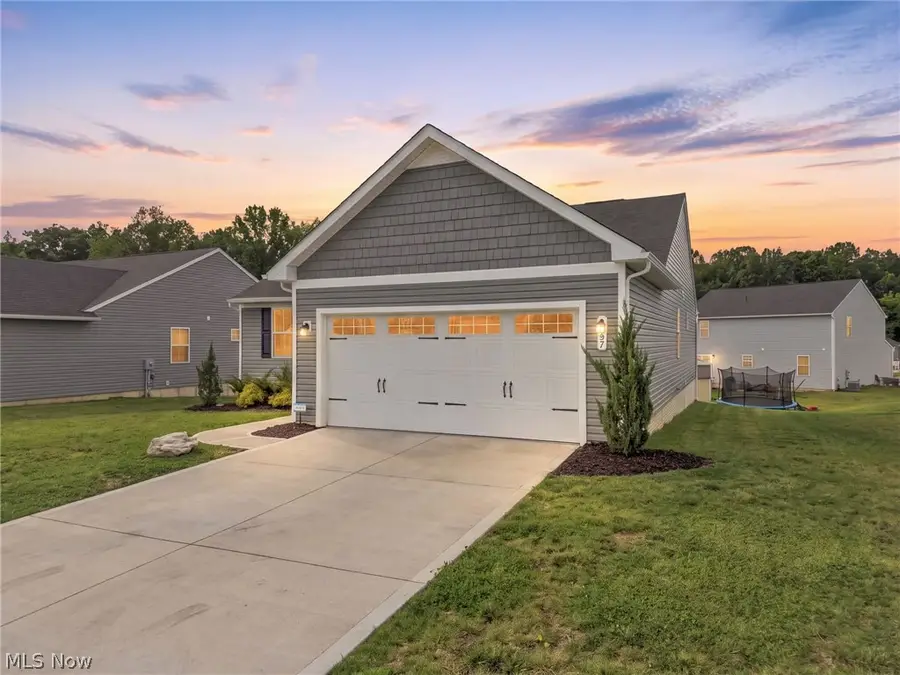 1837 Heron Creek Nw Street, Massillon, OH 44647 - #3
