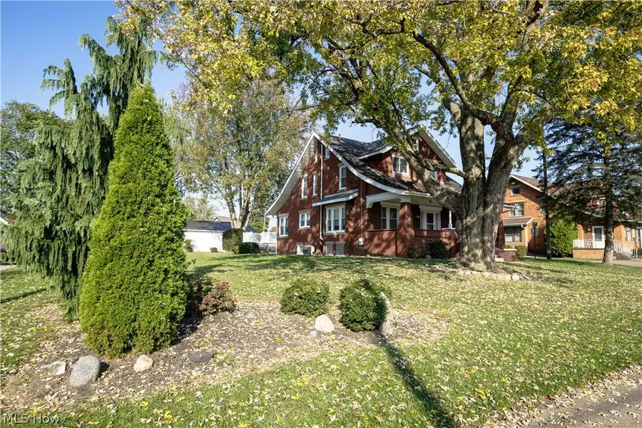 9395 Chestnut Se Avenue, East Sparta, OH 44626 - #2