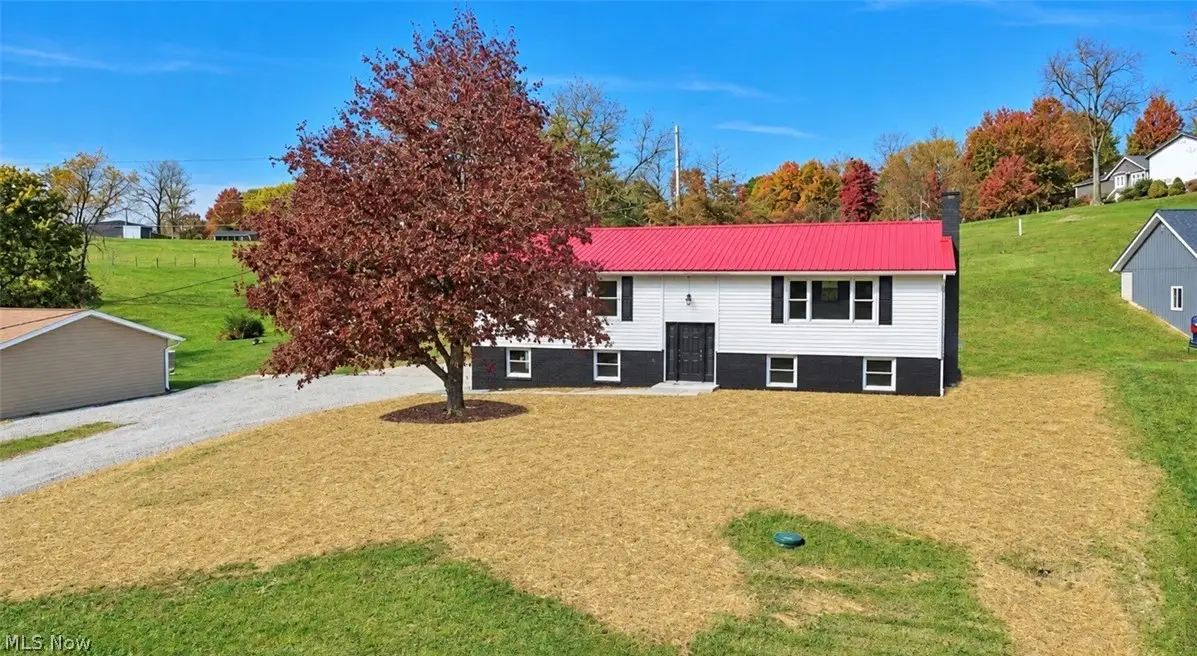 405 Walnut Hills Drive, Zanesville, OH 43701 - #1
