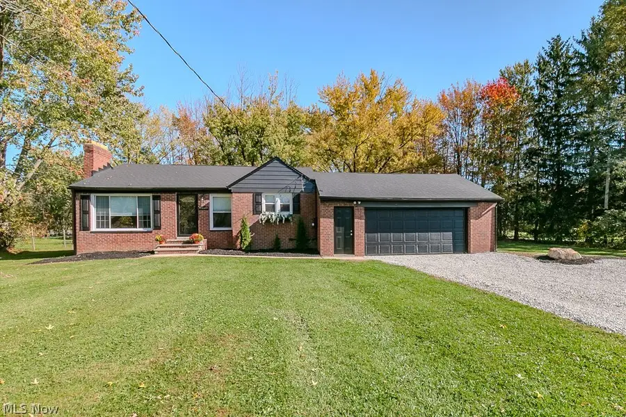 11649 E Hill Drive, Chesterland, OH 44026 - #2