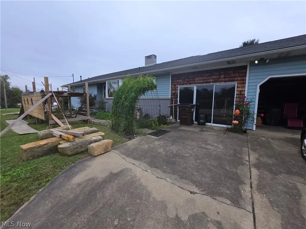 3792 Newbury, Little Hocking, OH 45742 - #1