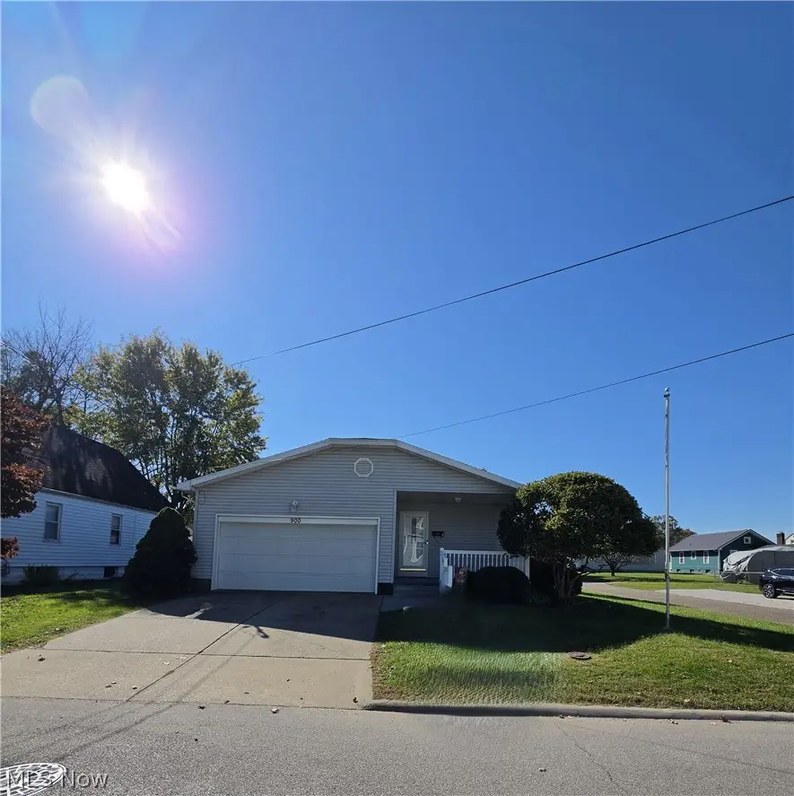 900 34th Street, Vienna, WV 26105 - #2