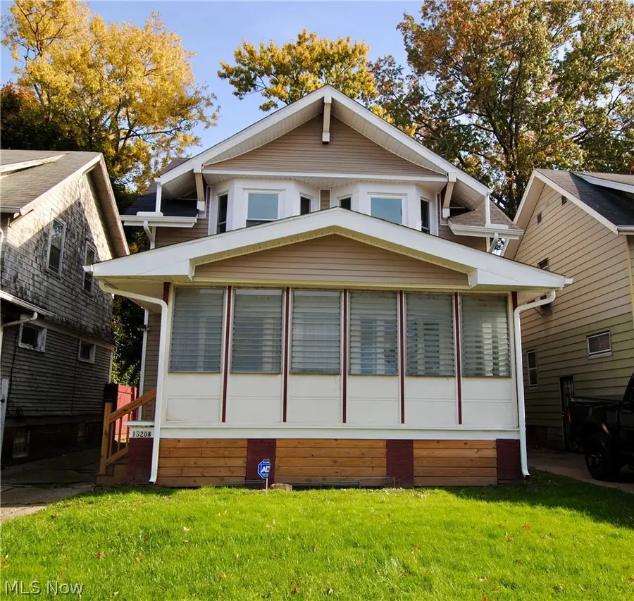 15208 Elderwood Avenue, East Cleveland, OH 44112 - #2