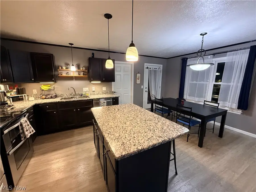 1412 Dover Avenue, Dover, OH 44622 - #3