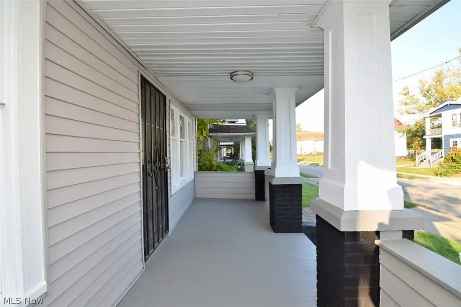 13710 Benwood Avenue, Cleveland, OH 44105 - #3