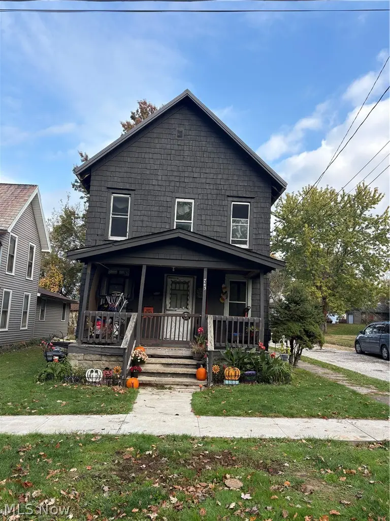 743 E 16th Street, Ashtabula, OH 44004 - #2