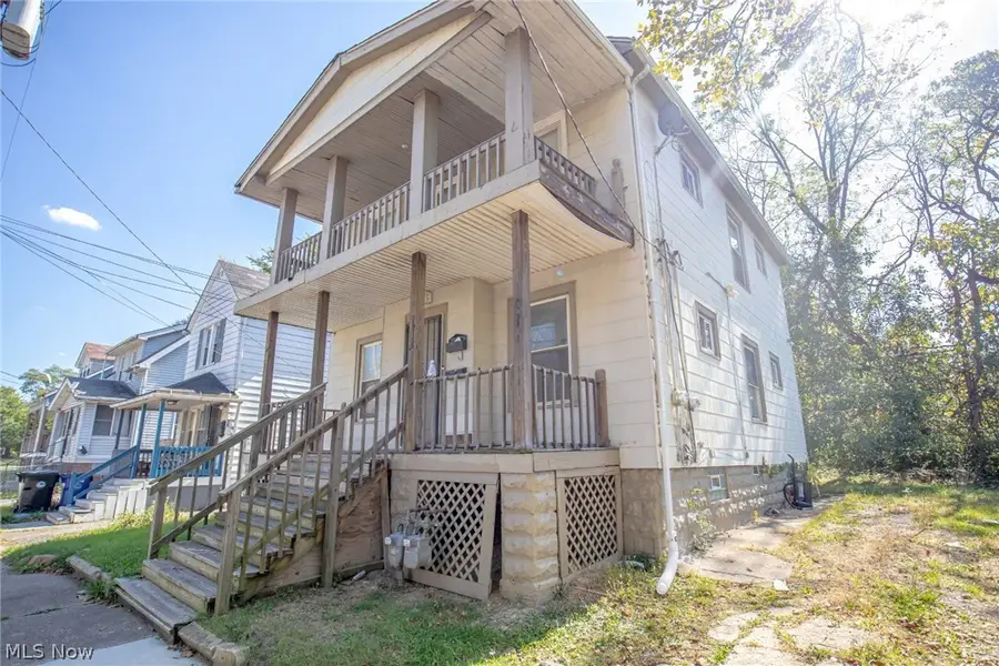 9316 Gibson Avenue, Cleveland, OH 44105 - #3