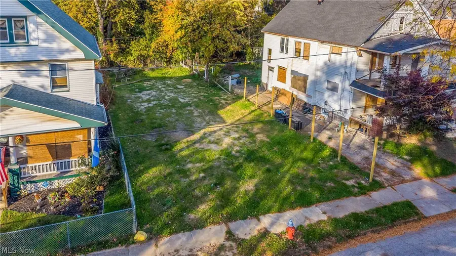 2120 Kenneth Avenue, Cleveland, OH 44109 - #2