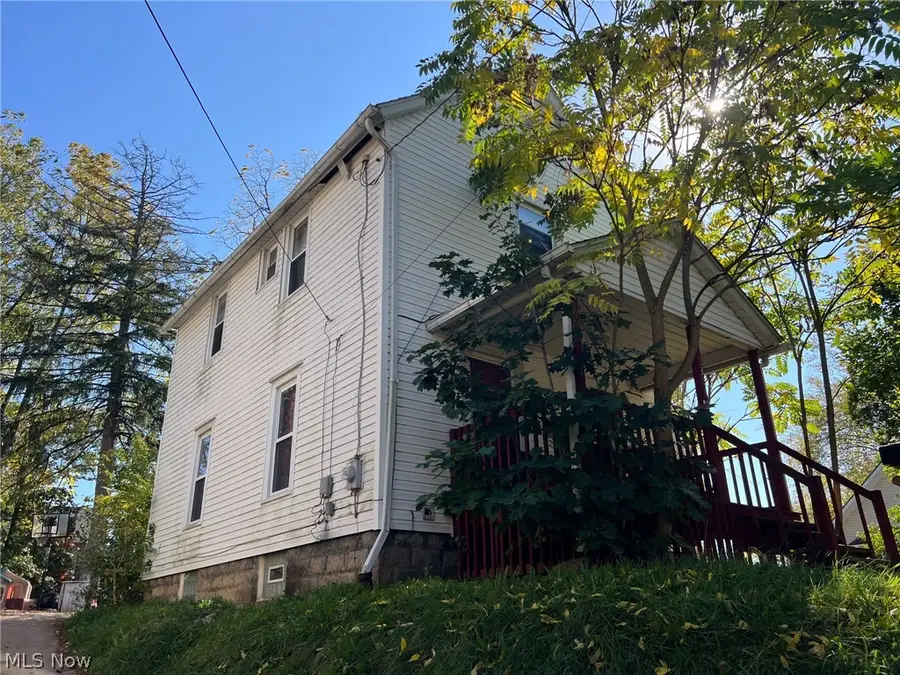 2301 13th Sw Street, Akron, OH 44314 - #2
