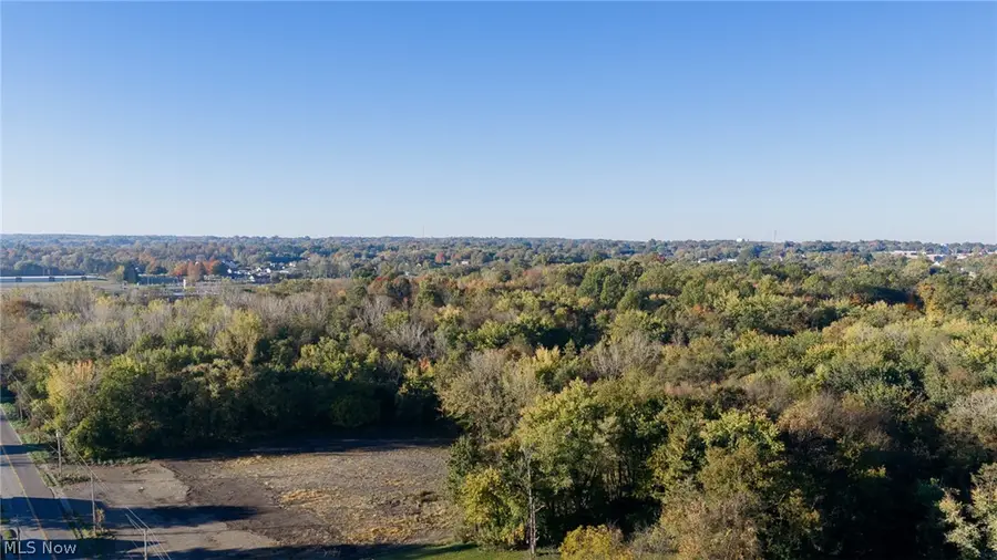 S Mahoning Avenue, Alliance, OH 44601 - #3