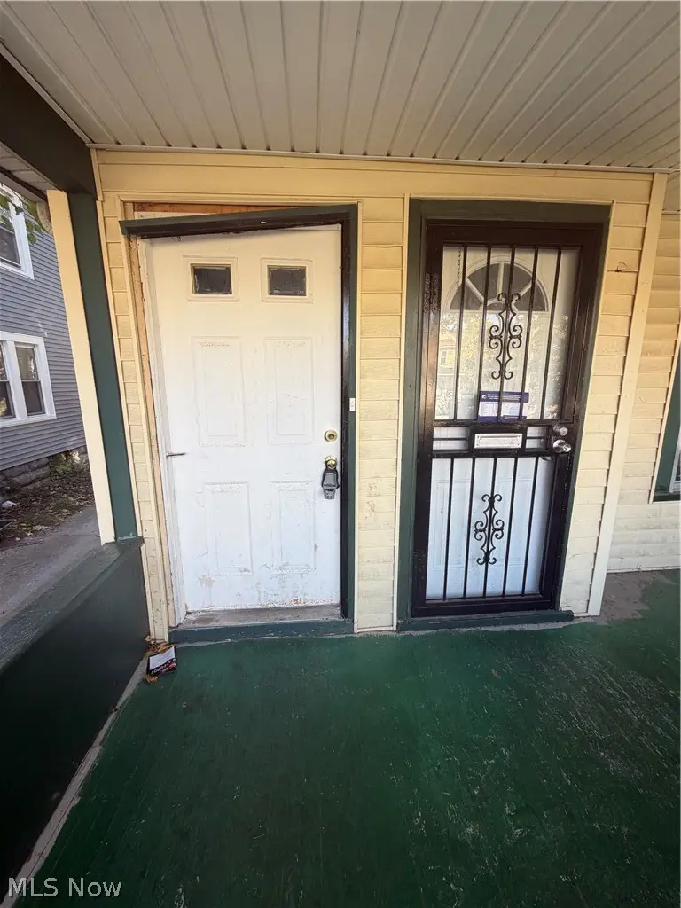 9904 Parkgate Avenue, Cleveland, OH 44108 - #3