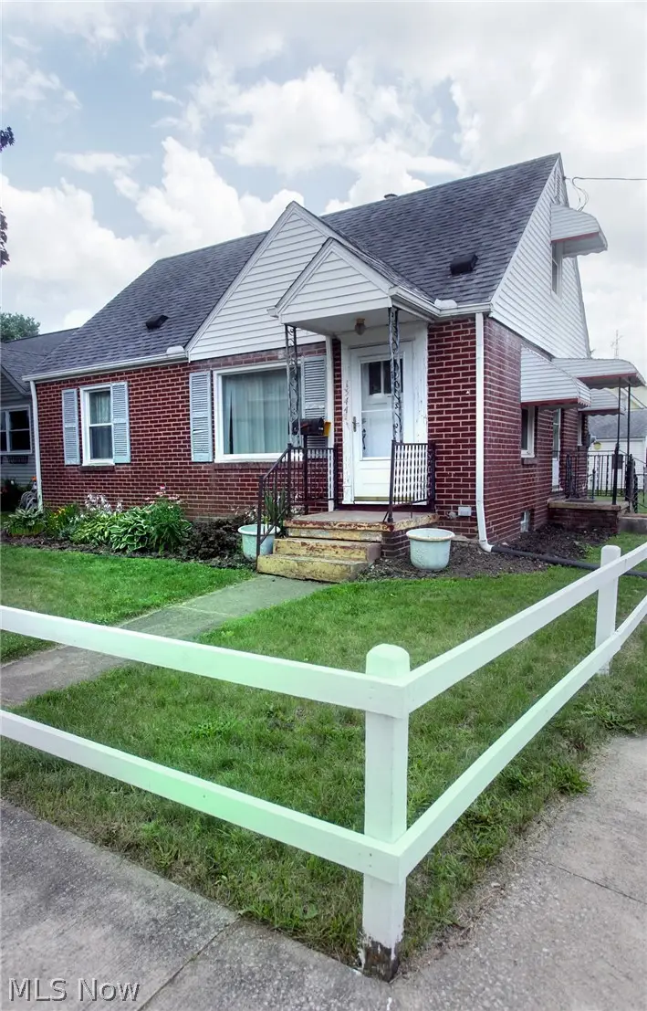 1344 NW 24th Nw Street, Canton, OH 44708 - #3