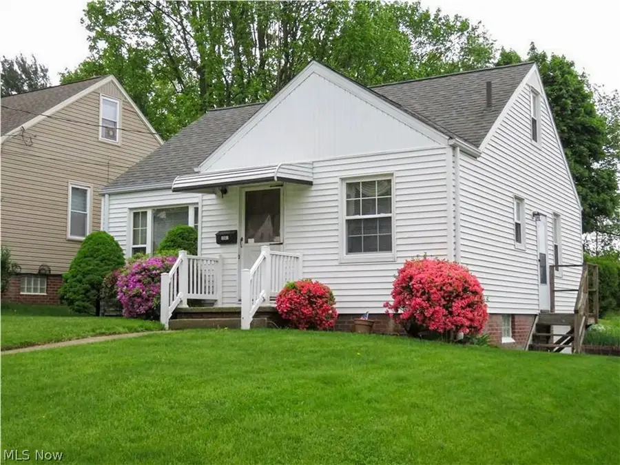 1540 Norwood Nw Place, Canton, OH 44709 - #2