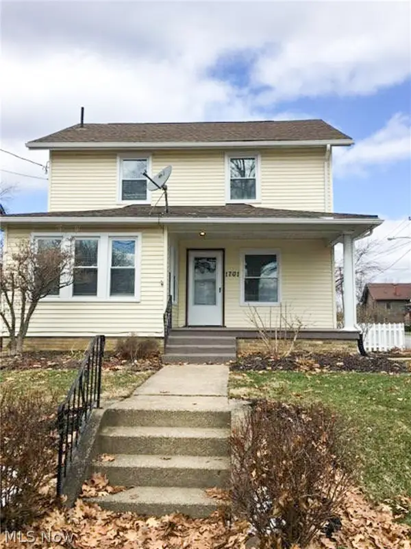 1701 27th Nw Street, Canton, OH 44709