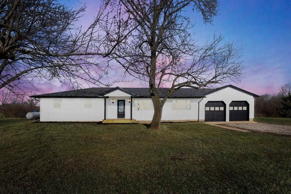 11744 Yankeetown Pike, Mount Sterling, OH 43143 - Image #1