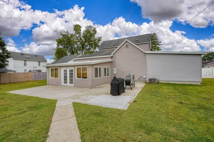 8 Fleetwood Ave, Jackson, OH 45640 - #2