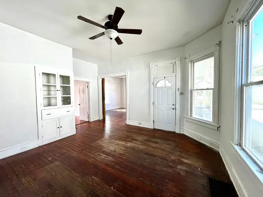 184 E 7th St, Chillicothe, OH 45601 - Image #2