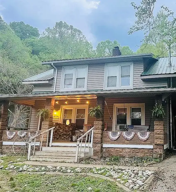 230 Rock Avenue, Ironton, OH 45638