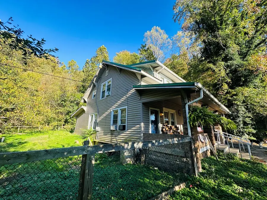 230 Rock Avenue, Ironton, OH 45638 - Image #2