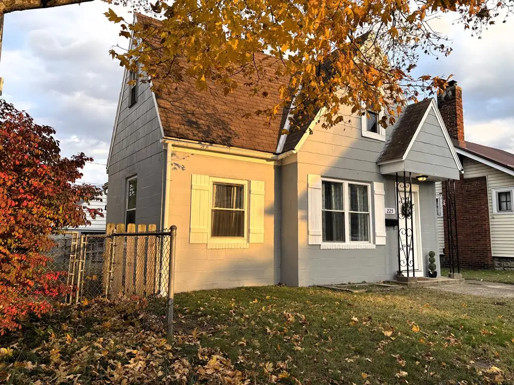 225 N Sugar Street, Chillicothe, OH 45601 - Image #1