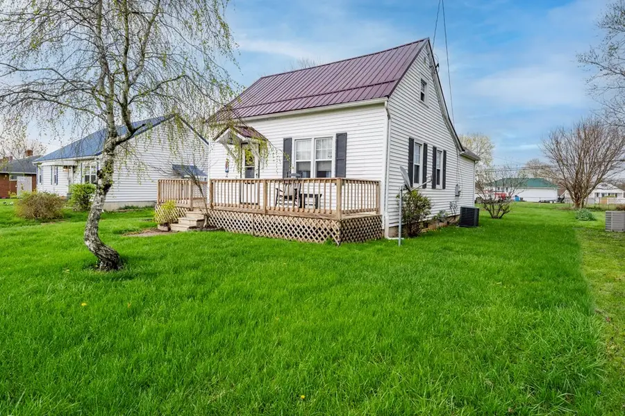 417 E Main Street, Leesburg, OH 45135 - #3