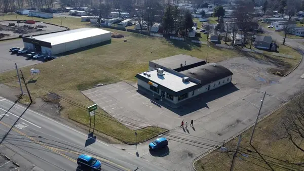 1211 N Court Street, Circleville, OH 43113