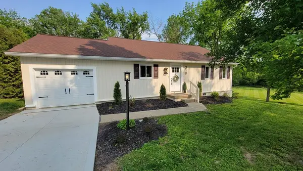 219 Beechwood Street, Frankfort, OH 45628