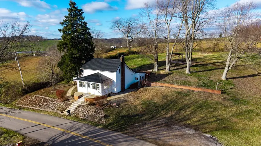 2417 Glenroy Road, Wellston, OH 45692 - Image #3