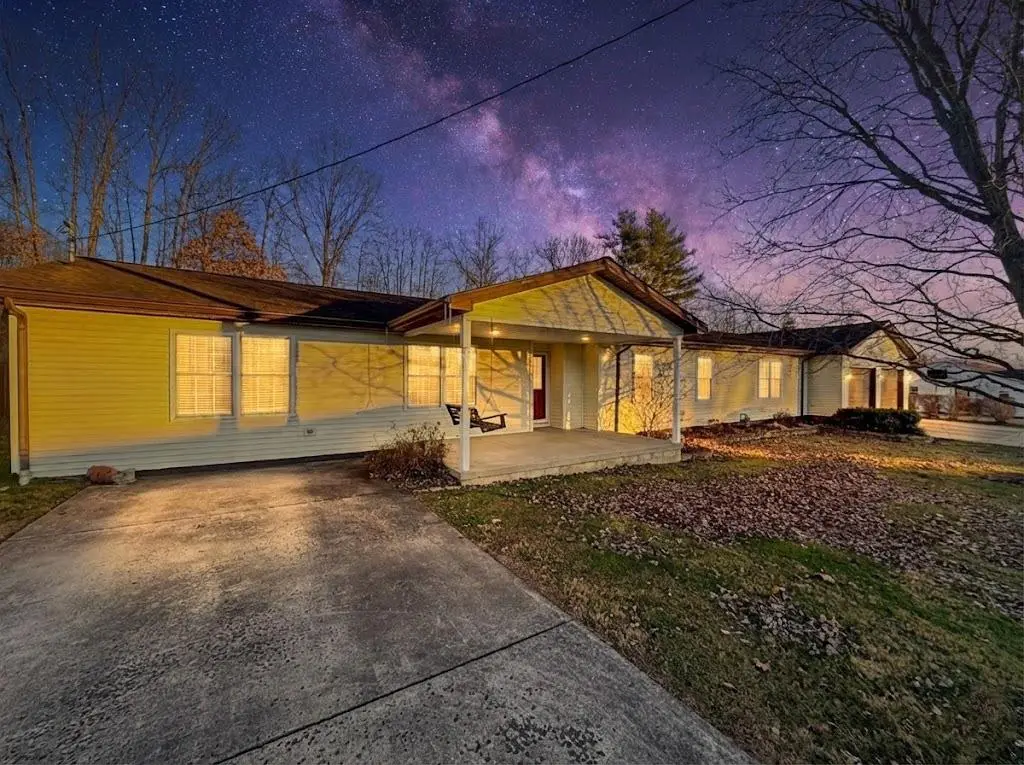 145 Taft, Jackson, OH 45640 - Image #1